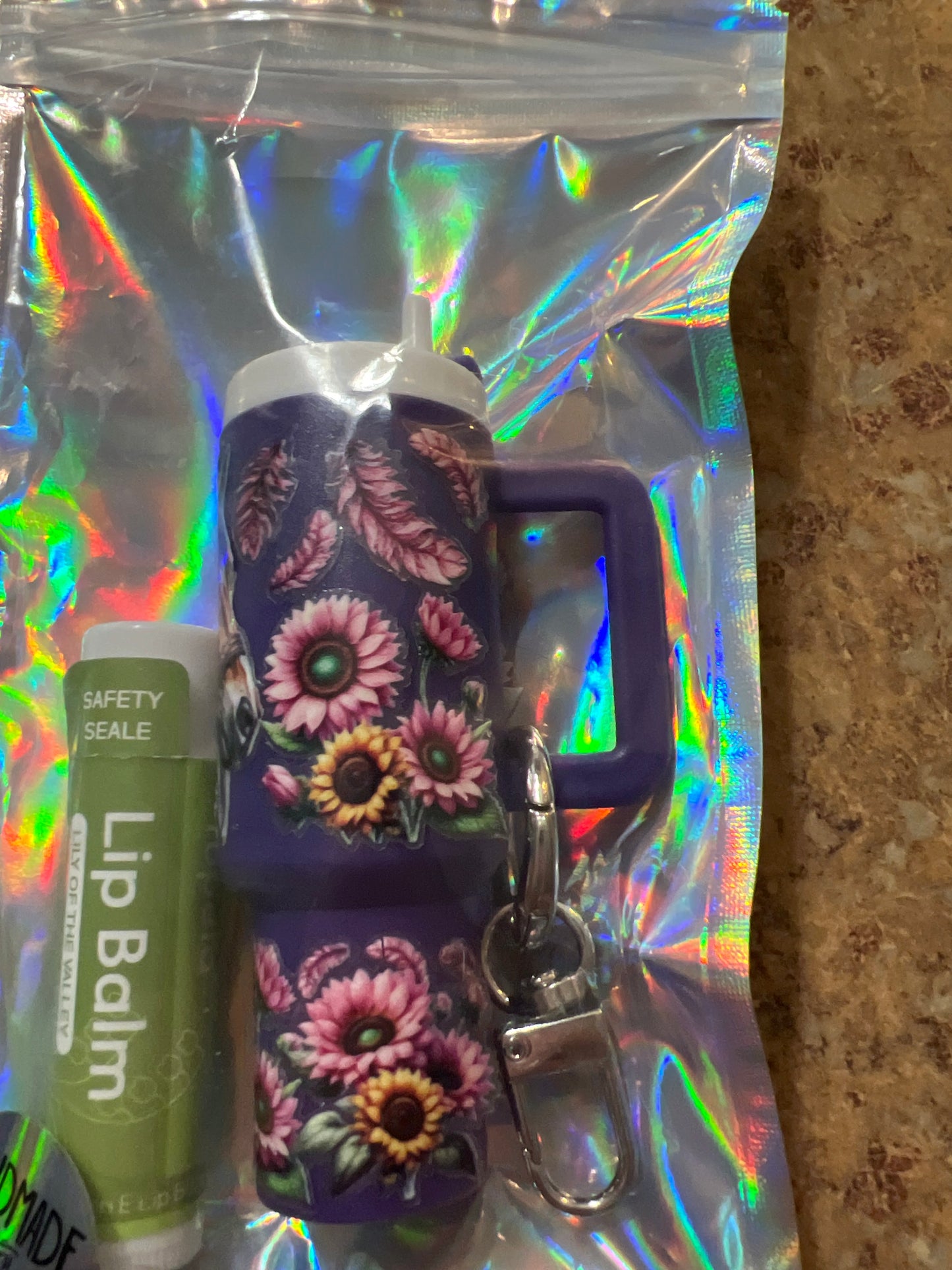 Horse and flowers on purple tumbler