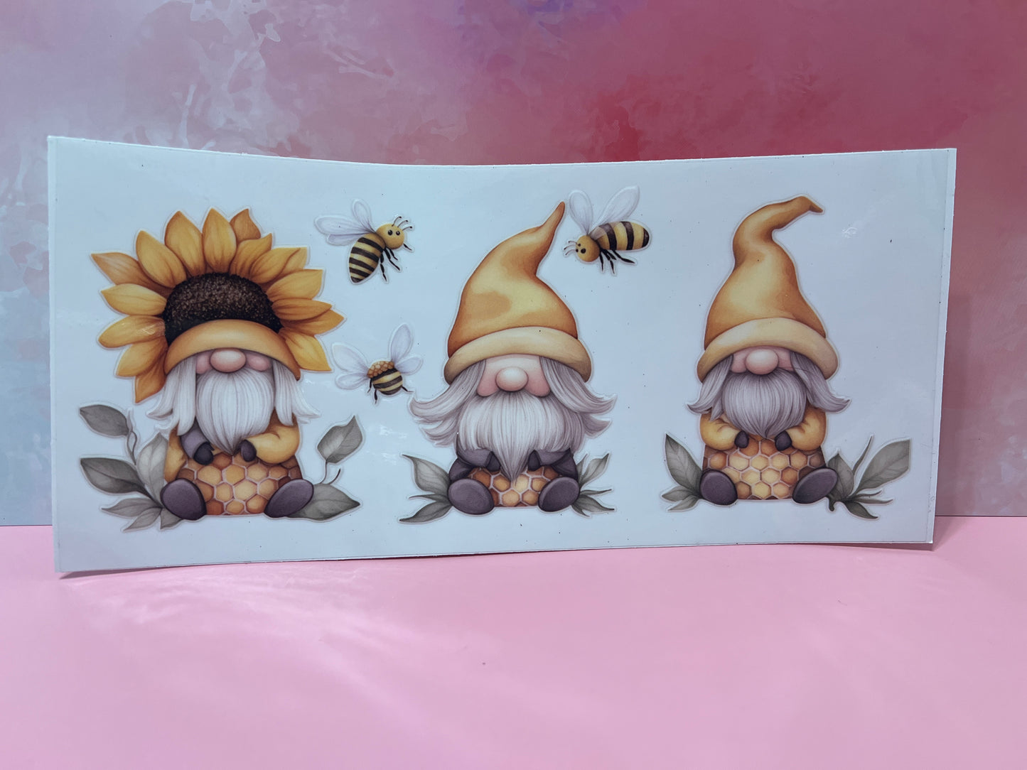 #181 gnome with bees