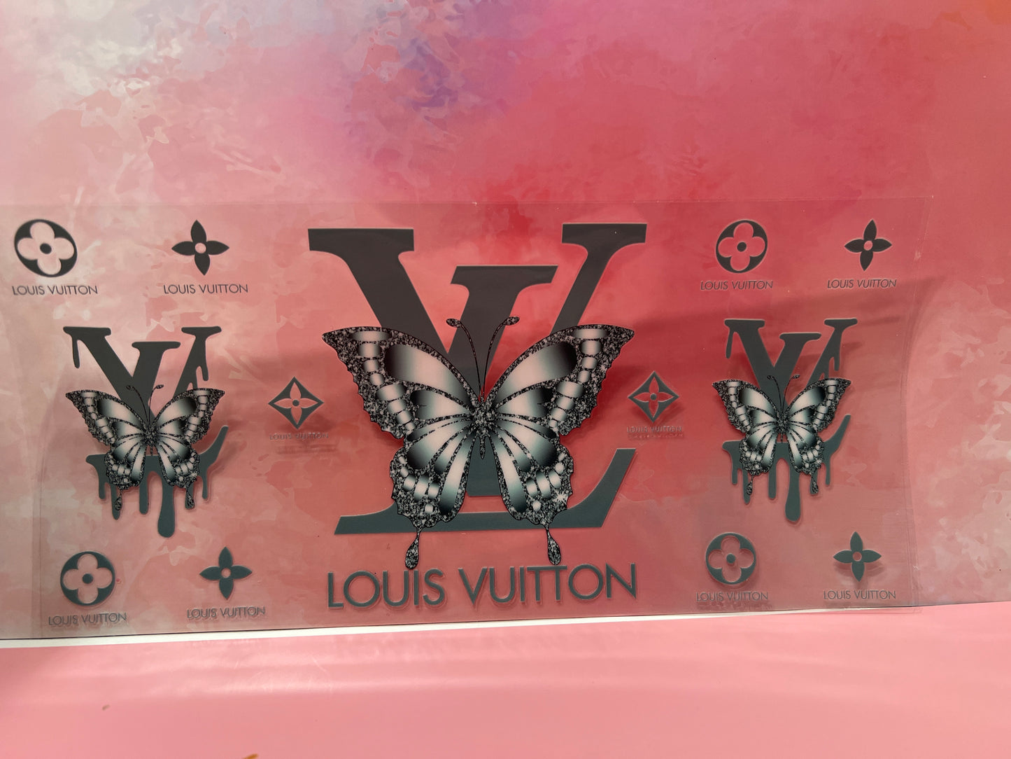 #652 Louis Vuitton butterfly mint green color