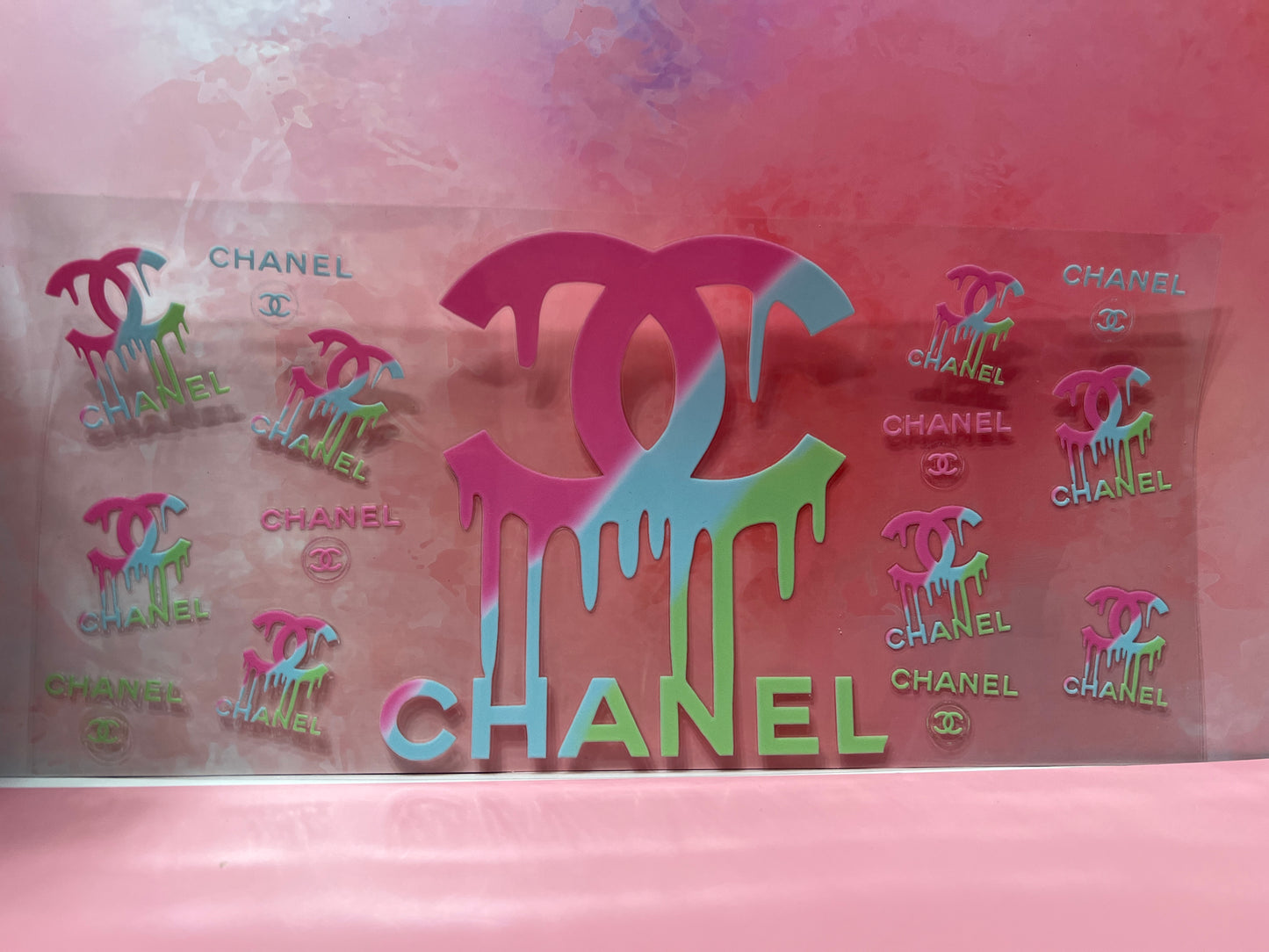 #667 CC Chanel blue green and pink drip