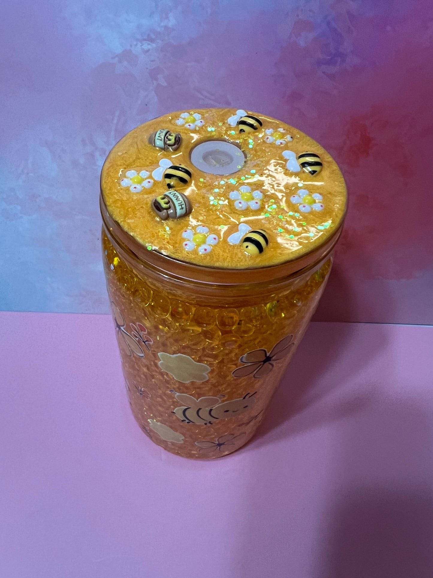 16 oz bee snow globe tumbler w/decorated lid