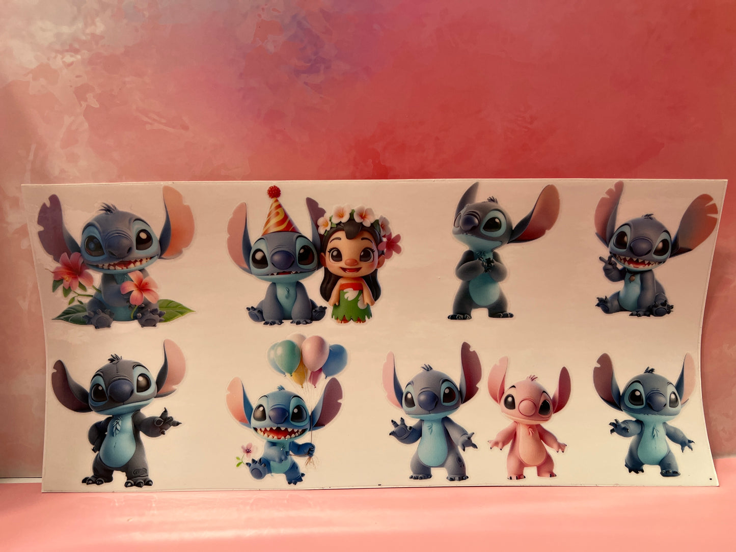 #530 Lilo & Stitch posing