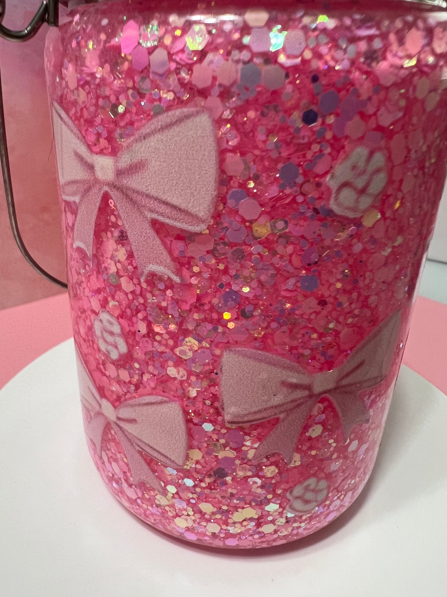 Pink bows & glitter glass snowglobe tumbler/solar light