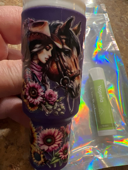 Horse and flowers on purple tumbler