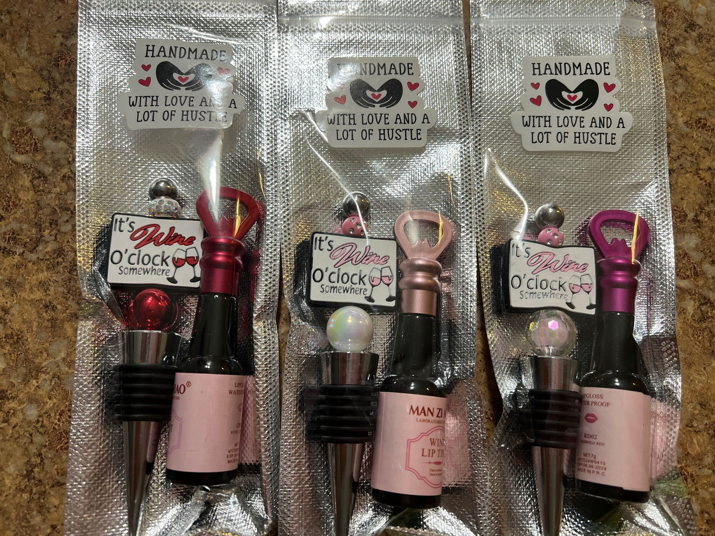 Wine topper & lip gloss beaded bundle