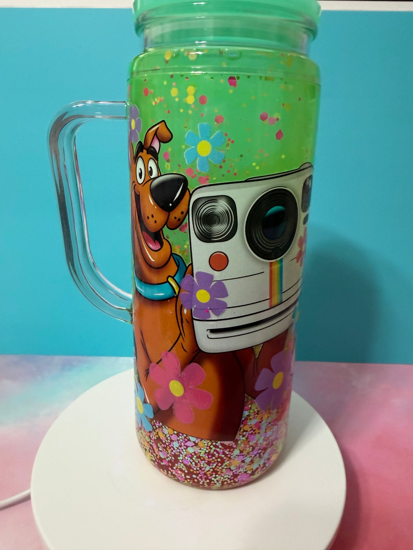 20 oz Scooby Doo lava snow globe tumbler with handle