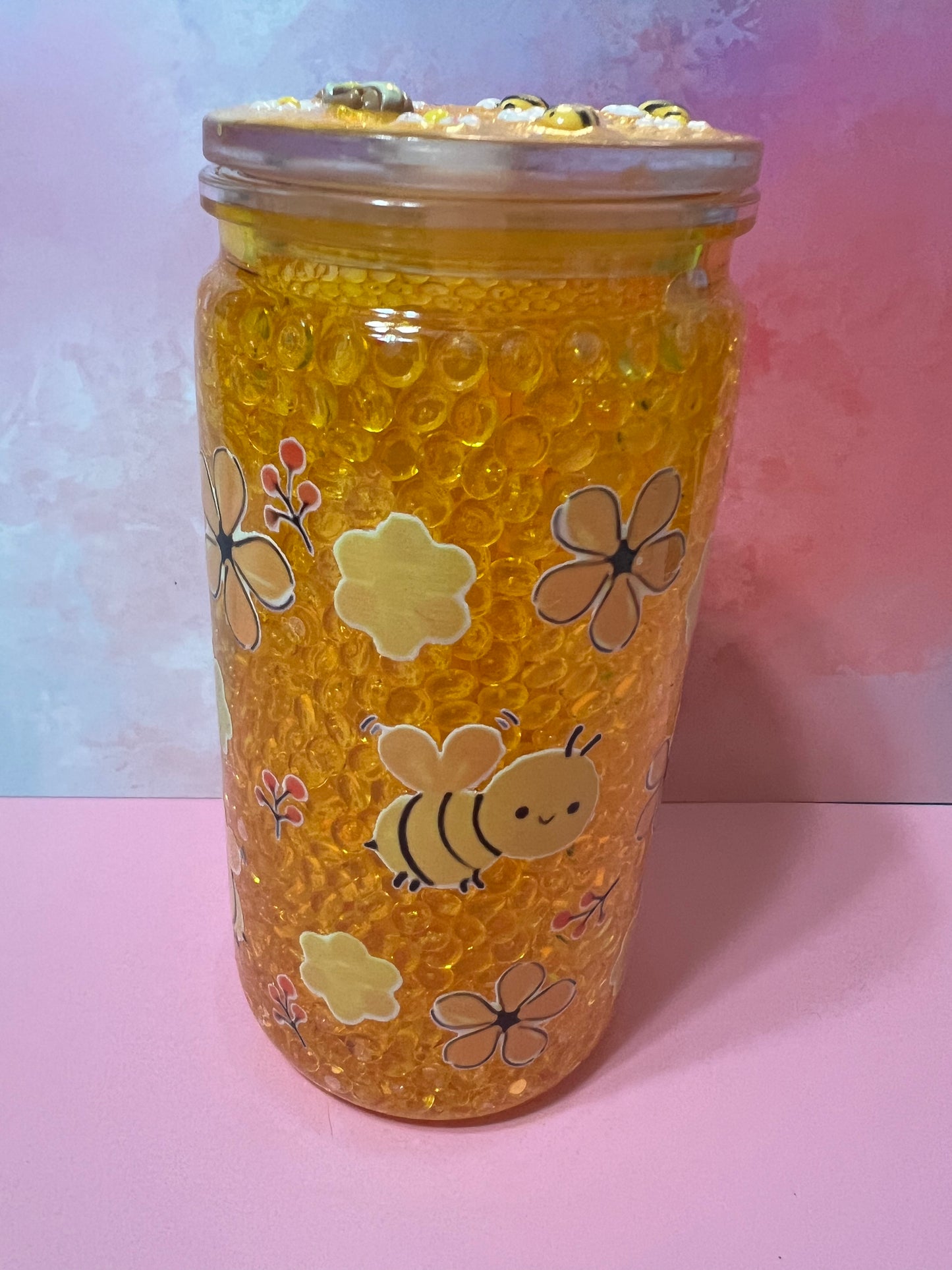 16 oz bee snow globe tumbler w/decorated lid